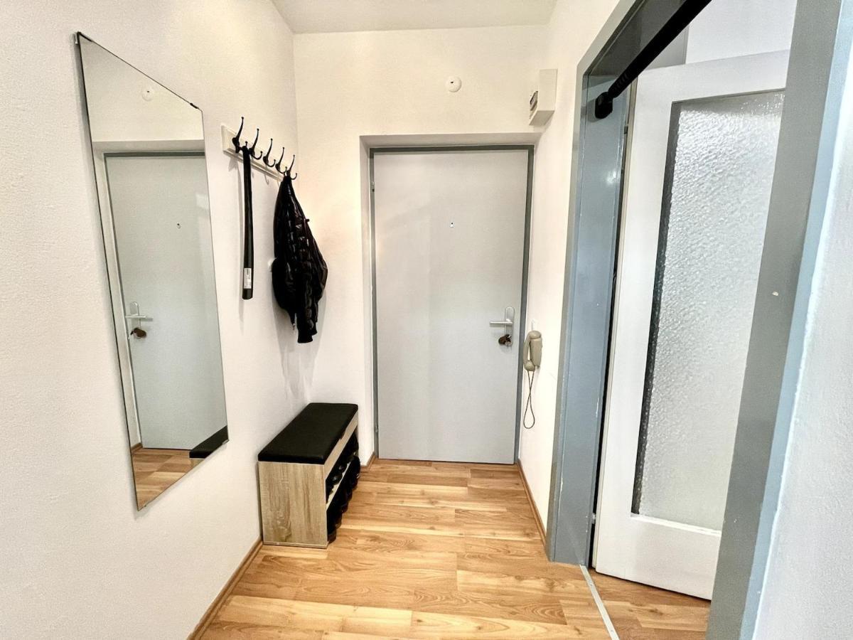 Appartement Free Parking - Quiet With Wi-fi And Kitchen